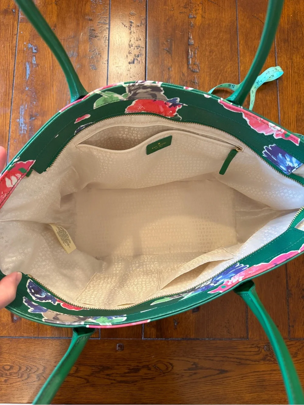Kate Spade New York floral tote bag 🌸